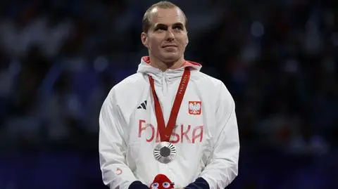 Wywalczył medal, zbiera na leczenie. "Nie chciałbym ich zostawiać samych"