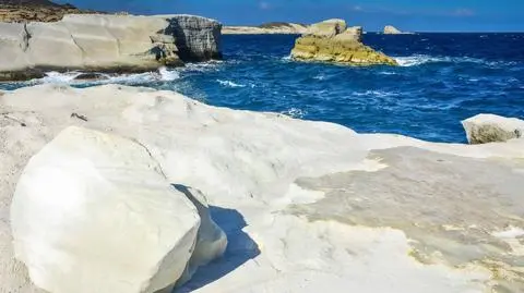Plaża Sarakiniko na greckiej wyspie Milos