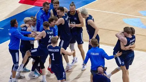 Sensacja goni sensację. Mistrzowie olimpijscy pod ścianą