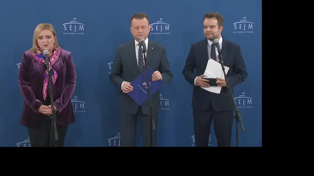 lajf adamek 4