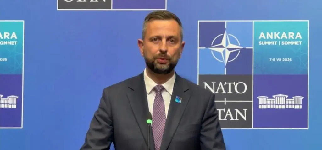 Szczyt NATO w Ankarze. Konferencja szefa MON