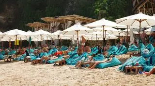 Turyści na wyspie Bali.