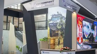 Stoisko Jugoimport SDPR na wystawie w Belgradzie (wrzesień, 2025)