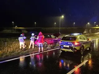 Zdarzenie drogowe na S6 pod Koszalinem. Autem podróżował Skolim