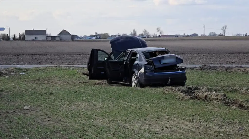 Autem jechała czteroosobowa rodzina