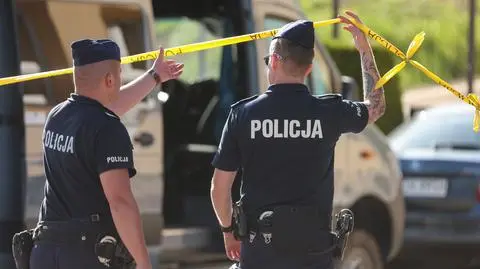 Policja poszukuje mężczyzny podejrzanego o zabójstwo córki i zięcia