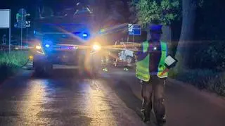 Tragiczny wypadek. Auto spłonęło po uderzeniu w drzewo