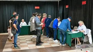 Głosowanie w Rewalu