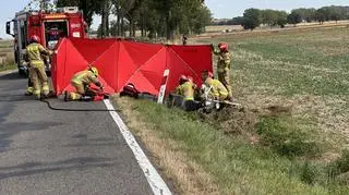 Motocyklista wypadł z drogi i wpadł do rowu 