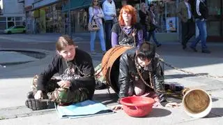 Przechodnie mogli przyłączyć się do akcji