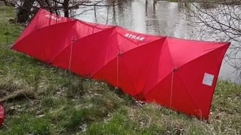Spacerował nad rzeką, zauważył ciało mężczyzny
