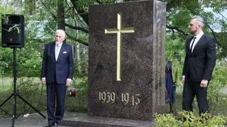 Odsłonięcie pomnika w czerwcu 2019 roku z udziałem delegacji fińskiej 