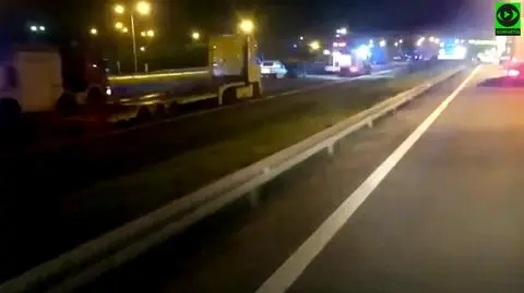 Zderzenie dwóch samochodów ciężarowych, nie żyje jeden z kierowców 