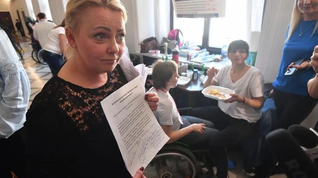 Hartwich: dlaczego trzeba zabrać komuś by dać drugiemu?