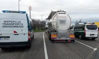 Cysterna bez jednego koła jechała autostradą A2