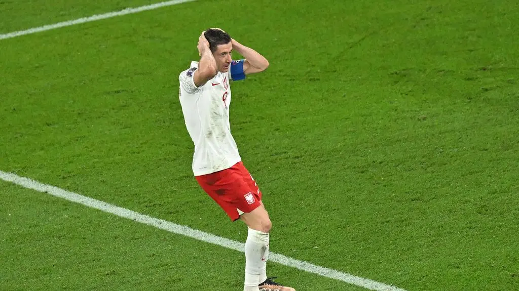 Robert Lewandowski missed a penalty in the second half