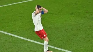 Robert Lewandowski missed a penalty in the second half