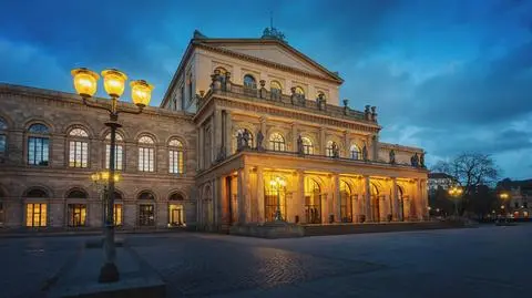 shutterstock_2257607451