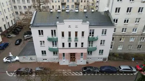 Willa Plus. Lokal w kamienicy na Ochocie