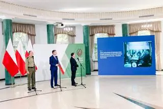 Konferencja szefów MSWiA, MON i komendanta głównego Straży Granicznej