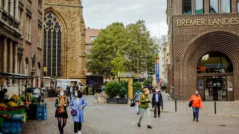 Niezaszczepieni na kwarantannie bez rekompensaty za utracone wynagrodzenie