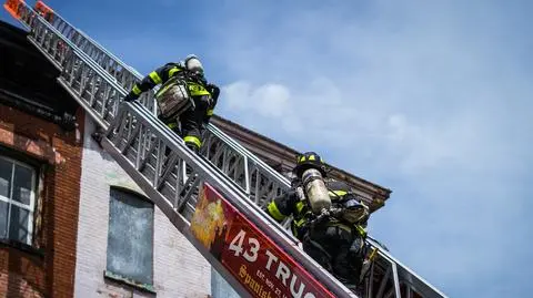 Może zabraknąć strażaków. Bo nie chcą się szczepić