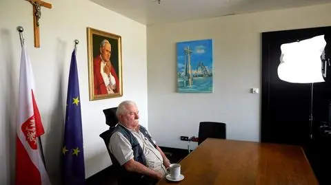 Ekspertyza: zobowiązanie o współpracy z SB podpisał Lech Wałęsa