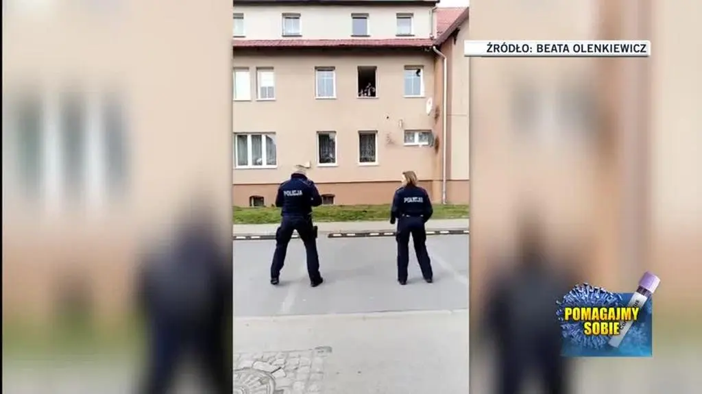 policjanci