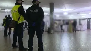 Zgromadzeni musieli natychmiastowo opuścić lokal