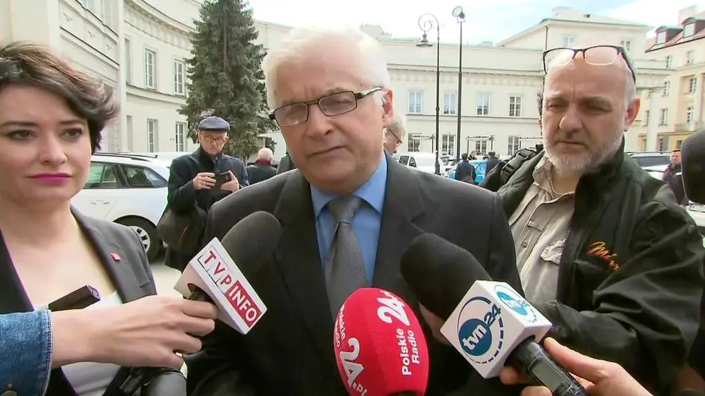 Cimoszewicz: mój samochód nie miał ważnych badań ale nie miało to żadnego związku z wypadkiem