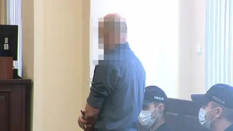 Szymon S. podczas odczytywania wyroku sądu