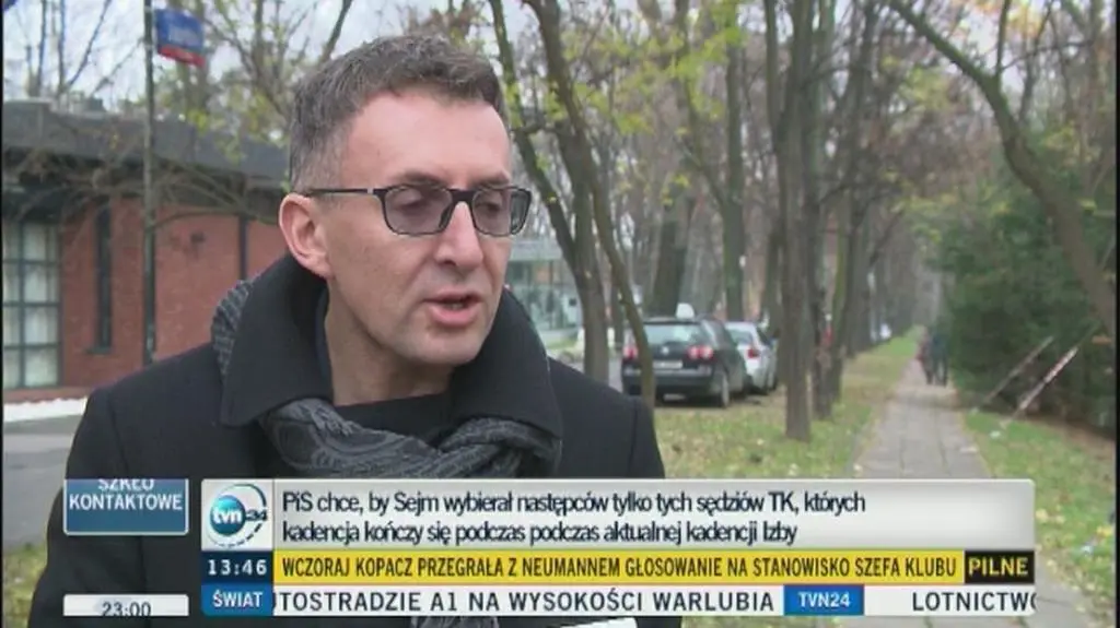 Ta zmiana jest skandaliczną formą ataku na Trybunał Konstytucyjny