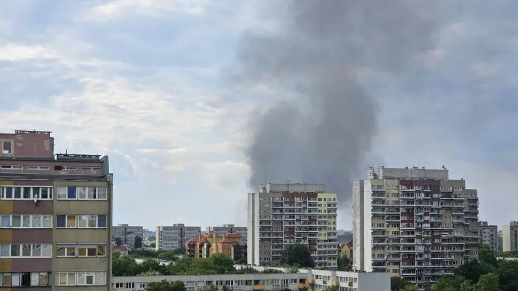 Pożar hali we Wrocławiu