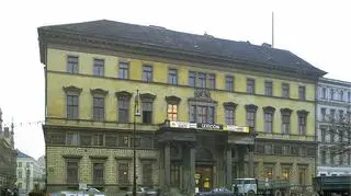 Obiekt podczas remontu w latach 90