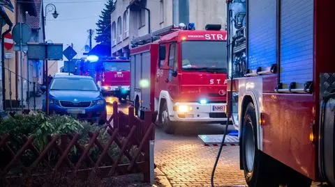 W mieszkaniu wybuchł pożar, nie żyje jedna osoba