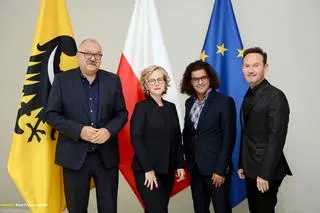 Od lewej: Cezary Przybylski, Halina Ołdakowska, Bassem Aikiki, Mariusz Kwiecień