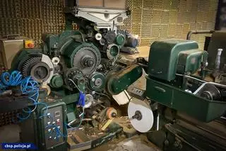 Służby zlikwidowały miejsce, w którym produkowano wyroby tytoniowe