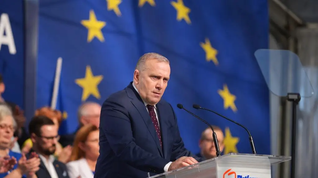 Schetyna: nic co przyznane nie będzie odebrane