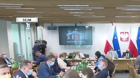 KOMISJA 6