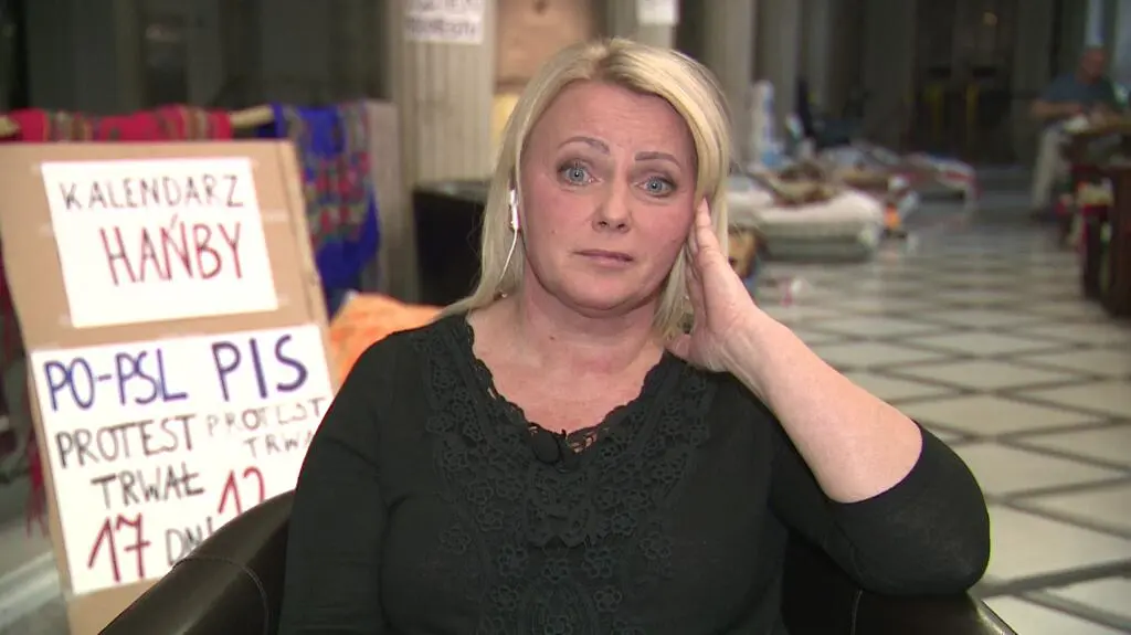 Kiedy rząd przyznawał dodatek 500 plus nikt nie dostał talonów na mąkę czy na cukier