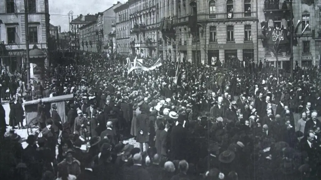 Polska otwartą demokracją czy państwem narodowym?