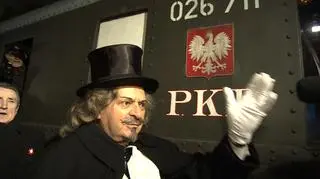 Zabytkowy parowóz wjechał na Dworzec Letni 