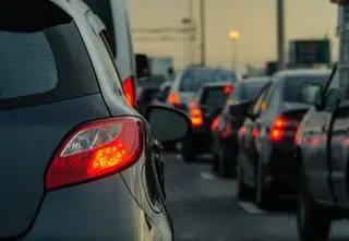 Skok cen ropy uderza w kierowców w całej Europie 