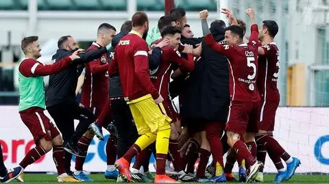 Kolejny spektakularny powrót Torino. Linetty z ławki oglądał popisy kolegów
