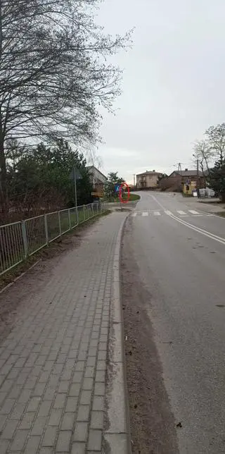 "Fotoradar" stanął w pobliżu przejścia dla pieszych 