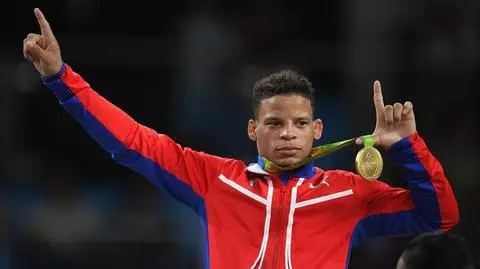 Mistrz olimpijski wyjechał na zawody i porzucił drużynę