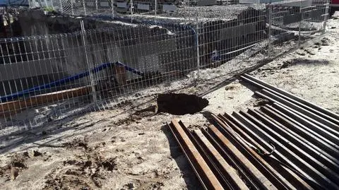 Ochroniarz robił obchód, nagle zapadł się pod ziemię