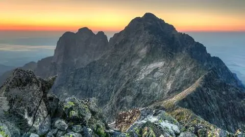 Polscy wspinacze utknęli na noc w górach