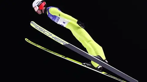 Dobre skoki Polaków na otwarcie Raw Air. Stoch w czołówce prologu