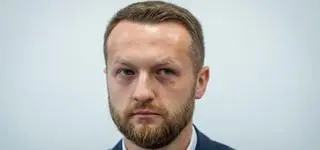 Awantura w koalicji. Startował z PSL, potem z KO. Teraz jest razem z PiS. A i tak chcą go odwołać